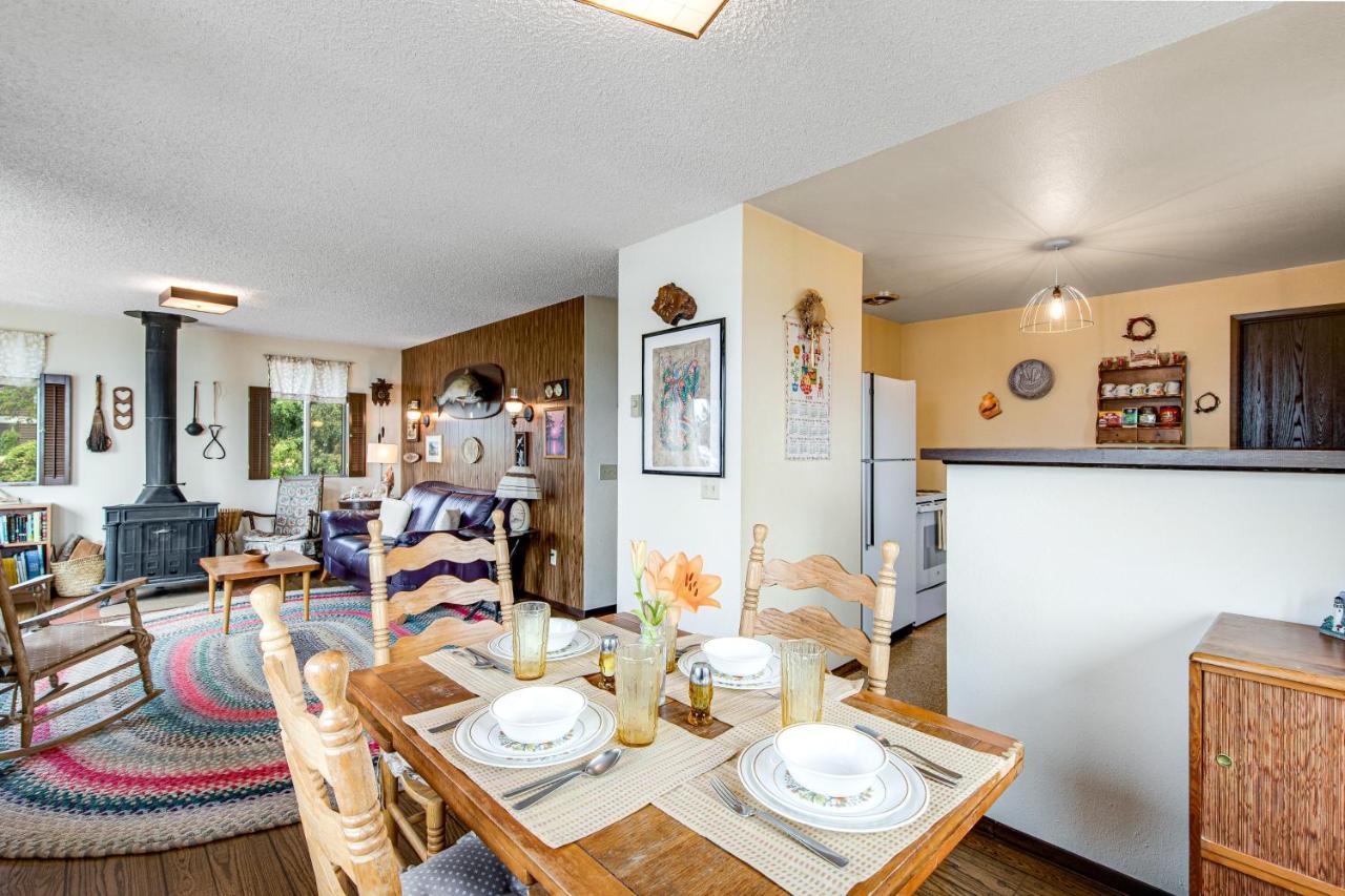Sundown Memory Lane Cabin Camano Exterior photo